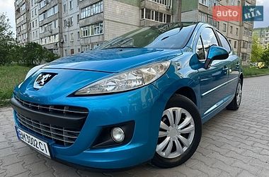 Хетчбек Peugeot 207 2011 в Сумах