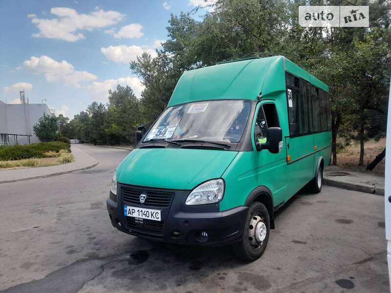 Городской автобус РУТА 20 2006 в Запорожье Городской автобус РУТА 20 2006 в Запорожье