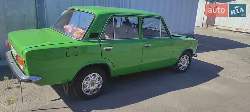 Седан ВАЗ / Lada 2101 1979 в Киеве