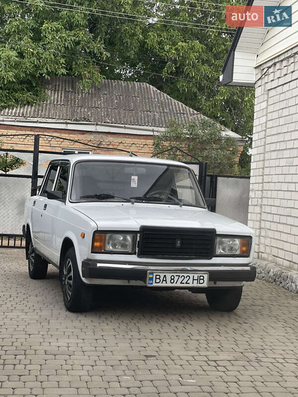 Седан ВАЗ / Lada 2107 2006 в Новоукраїнці