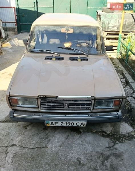 Седан ВАЗ / Lada 2107 1988 в Дніпрі Седан ВАЗ / Lada 2107 1988 в Дніпрі