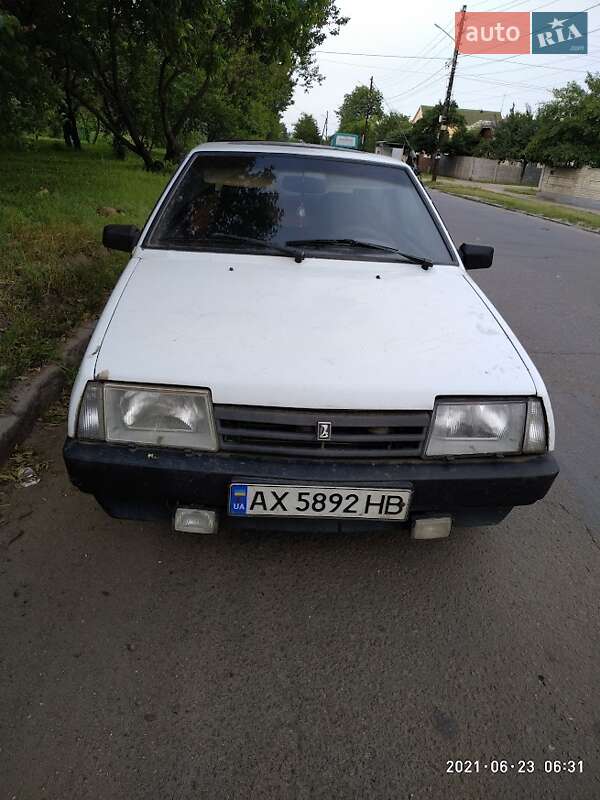 Хэтчбек ВАЗ / Lada 2108 1986 в Харькове