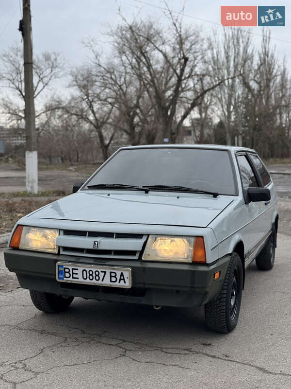 Хэтчбек ВАЗ / Lada 2108 1990 в Николаеве