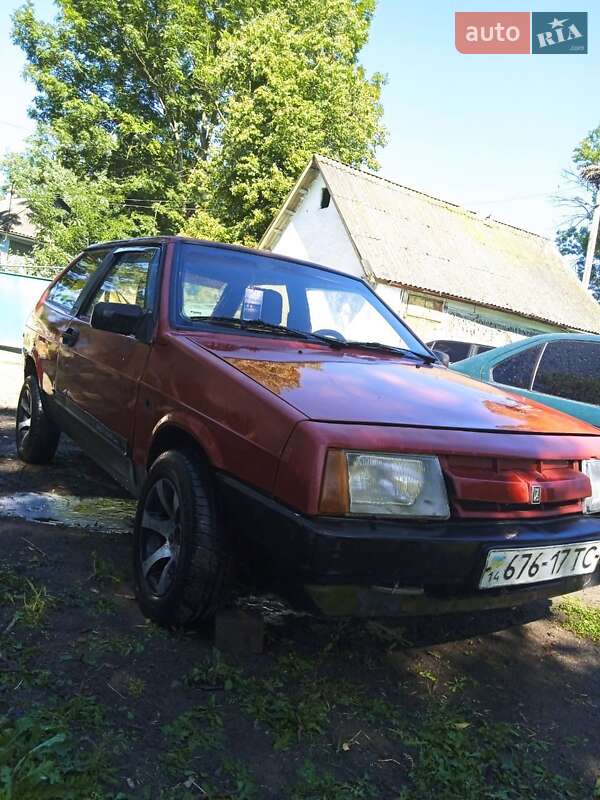 Хэтчбек ВАЗ / Lada 2108 1990 в Томашполе