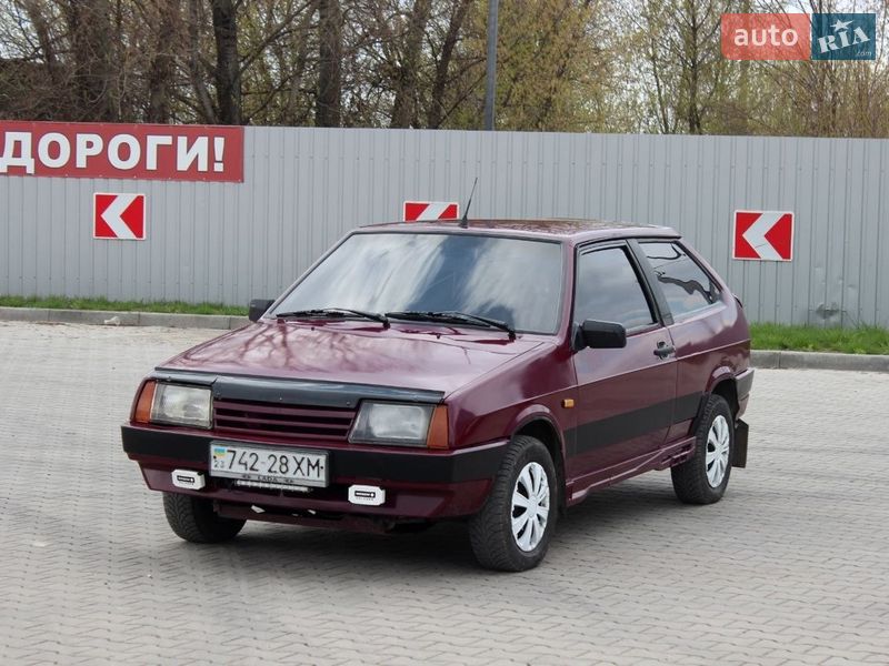 Хэтчбек ВАЗ / Lada 2108 1999 в Кременце