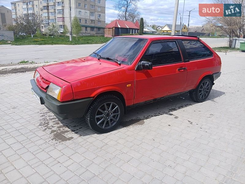 Хэтчбек ВАЗ / Lada 2108 1991 в Каменец-Подольском