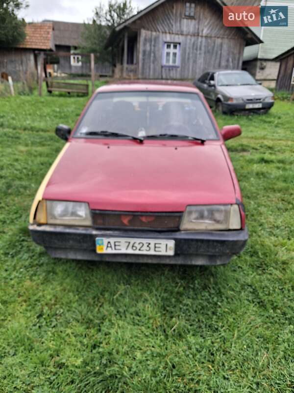 Седан ВАЗ / Lada 21099 1992 в Сколе