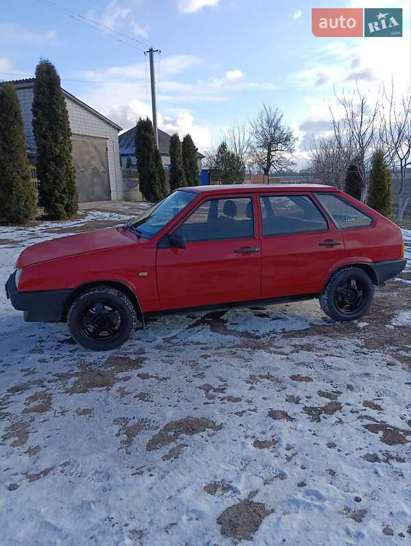 Хэтчбек ВАЗ / Lada 2109 1995 в Песчаном Хэтчбек ВАЗ / Lada 2109 1995 в Песчаном