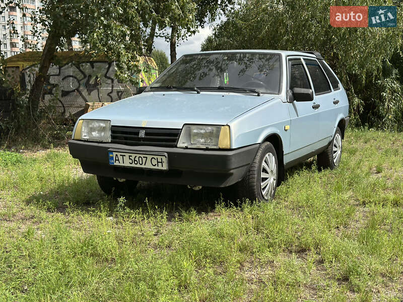 Хэтчбек ВАЗ / Lada 2109 2005 в Киеве Хэтчбек ВАЗ / Lada 2109 2005 в Киеве