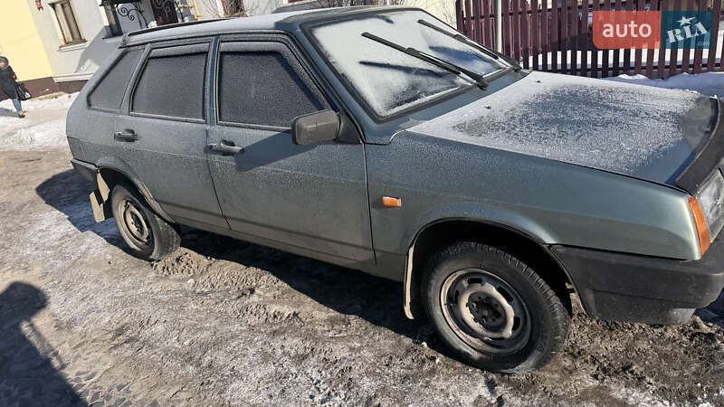 Хэтчбек ВАЗ / Lada 2109 2008 в Луцке Хэтчбек ВАЗ / Lada 2109 2008 в Луцке