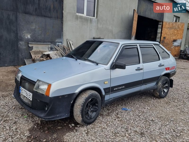 Хэтчбек ВАЗ / Lada 2109 1994 в Кременце