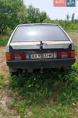 Хетчбек ВАЗ / Lada 2109 2002 в Тиврову Хетчбек ВАЗ / Lada 2109 2002 в Тиврову