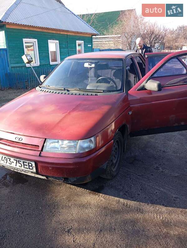 Седан ВАЗ / Lada 2110 2001 в Чернигове