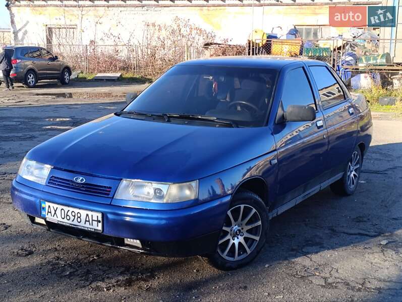 Седан ВАЗ / Lada 2110 2003 в Золочеве Седан ВАЗ / Lada 2110 2003 в Золочеве