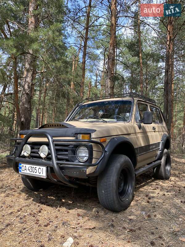 Внедорожник / Кроссовер ВАЗ / Lada 2121 Нива 1981 в Чигирине