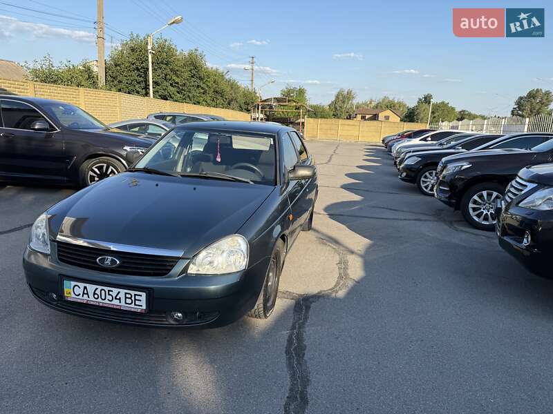 Седан ВАЗ / Lada 2170 Priora 2011 в Запорожье