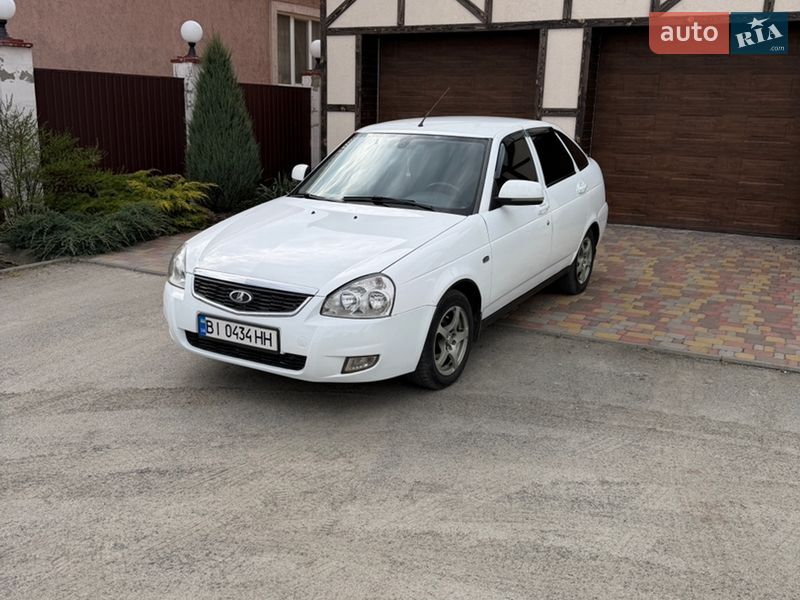 Хэтчбек ВАЗ / Lada 2172 Priora 2012 в Днепре