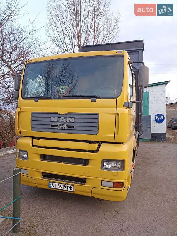 Самосвал MAN 26.413 2003 в Белой Церкви