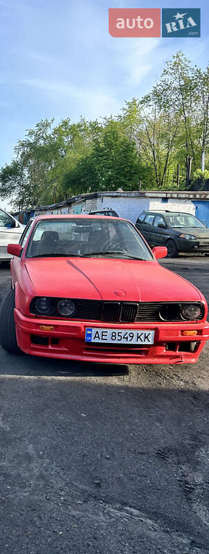 Купе BMW 3 Series 1983 в Першотравенске