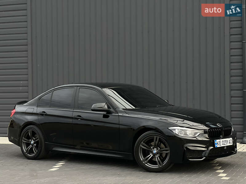 Седан BMW 3 Series 2013 в Кропивницькому Седан BMW 3 Series 2013 в Кропивницькому