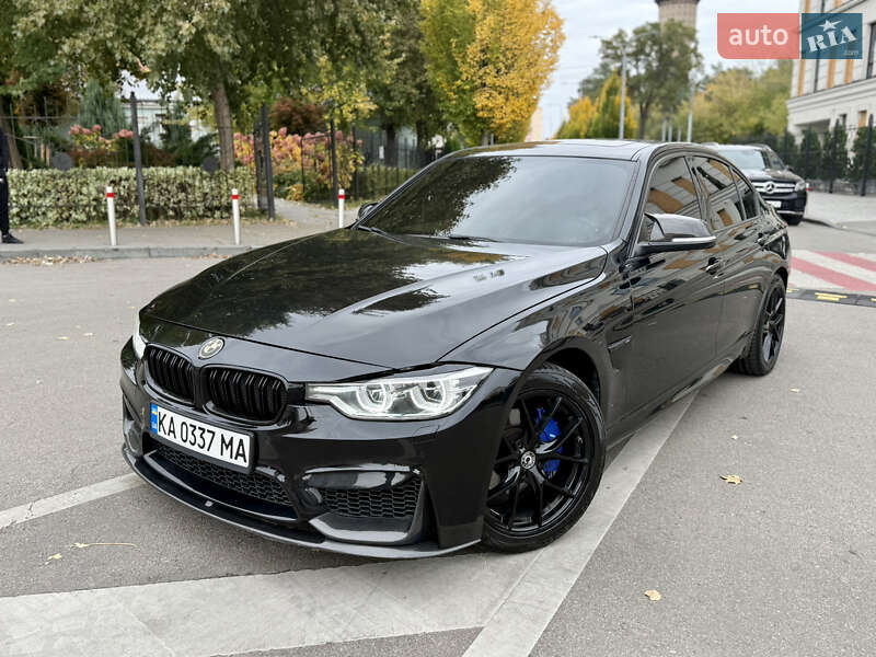 Седан BMW 3 Series 2015 в Киеве
