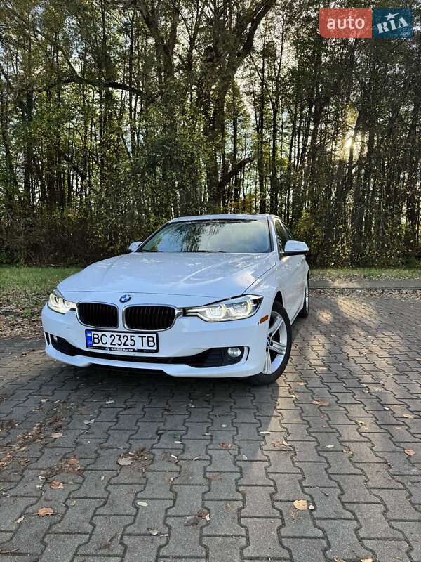 Седан BMW 3 Series 2012 в Львове