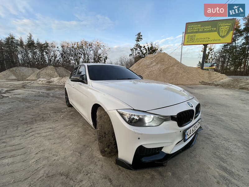 Седан BMW 3 Series 2012 в Киеве