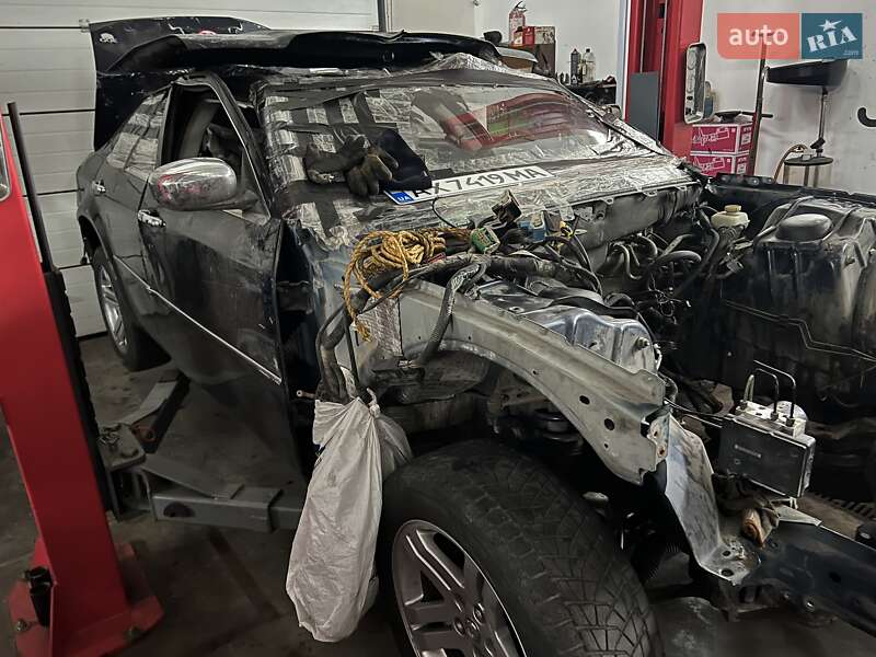 Седан Chrysler 300C 2005 в Харькове