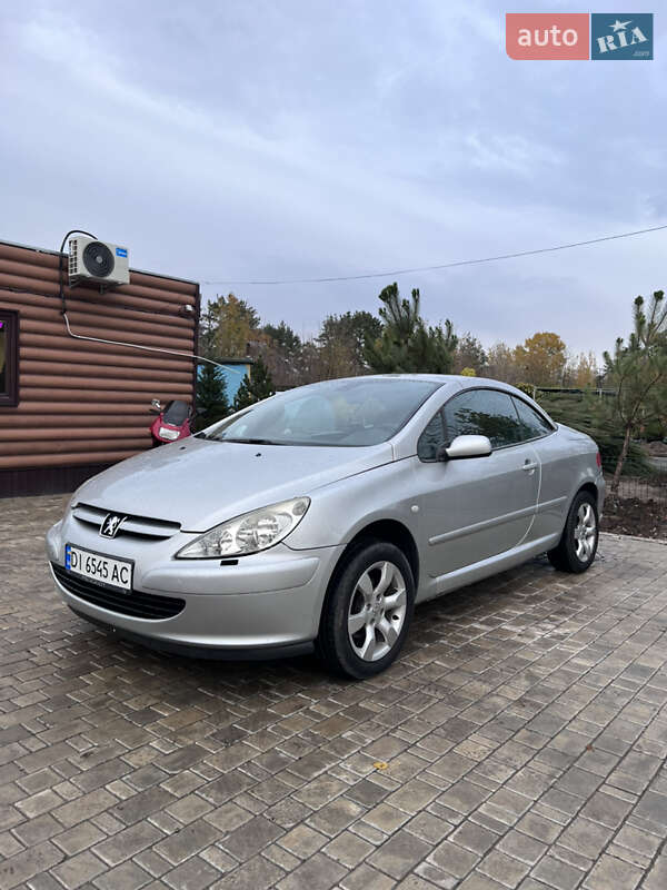 Кабриолет Peugeot 307 2004 в Белогородке Кабриолет Peugeot 307 2004 в Белогородке
