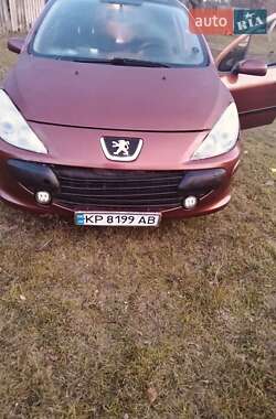Хэтчбек Peugeot 307 2005 в Запорожье Хэтчбек Peugeot 307 2005 в Запорожье