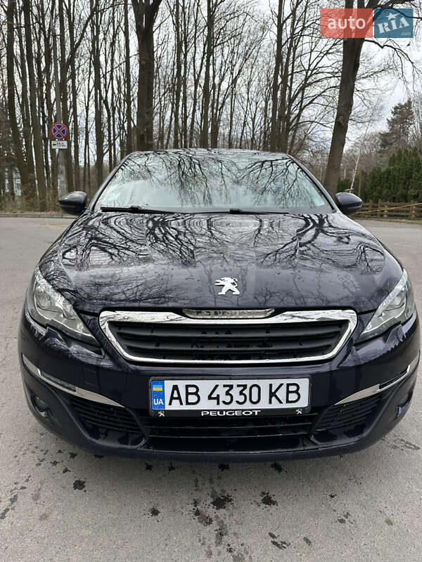 Универсал Peugeot 308 2016 в Виннице Универсал Peugeot 308 2016 в Виннице