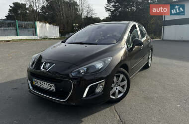 Хетчбек Peugeot 308 2012 в Києві