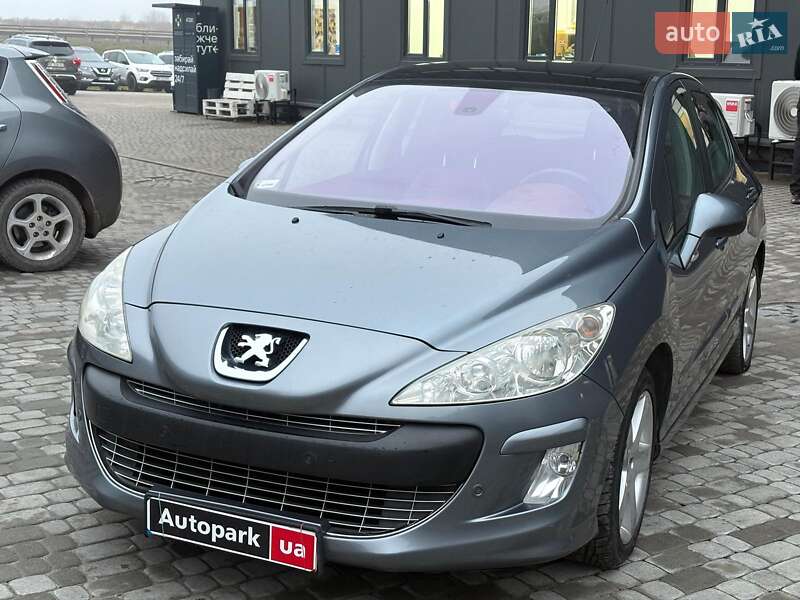 Хэтчбек Peugeot 308 2008 в Львове Хэтчбек Peugeot 308 2008 в Львове