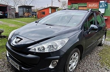 Универсал Peugeot 308 2009 в Городке