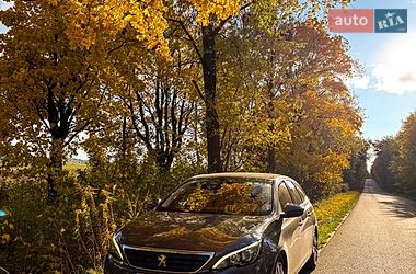 Універсал Peugeot 308 2017 в Львові