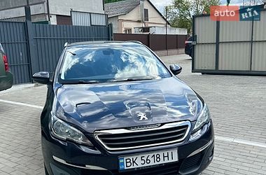 Універсал Peugeot 308 2015 в Млиніві