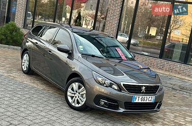 Універсал Peugeot 308 2020 в Івано-Франківську
