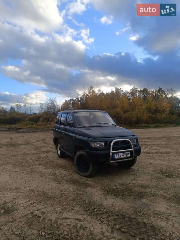 Внедорожник / Кроссовер УАЗ 3163 2004 в Долине