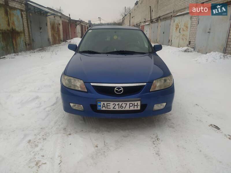 Хетчбек Mazda 323 2001 в Дніпрі