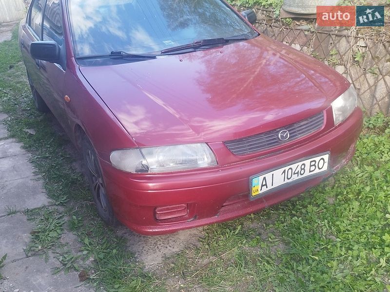 Седан Mazda 323 1998 в Тернополе