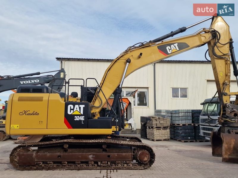 Гусеничный экскаватор Caterpillar 324 2015 в Одессе