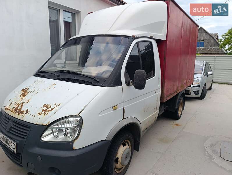 Грузовой фургон ГАЗ 3302 Газель 2004 в Житомире