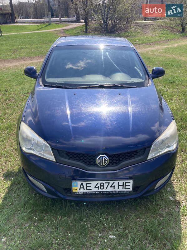 Седан MG 350 2012 в Кривом Роге