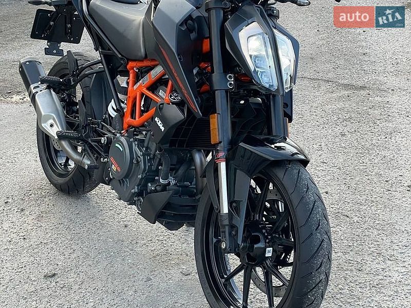 Мотоцикл Без обтікачів (Naked bike) KTM 390 Duke 2023 в Миронівці