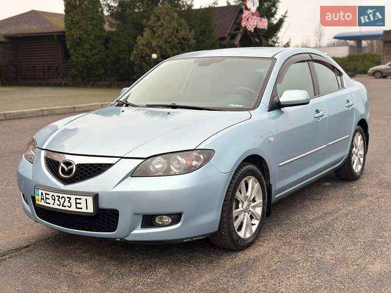 Хэтчбек Mazda 3 2007 в Черкассах Хэтчбек Mazda 3 2007 в Черкассах