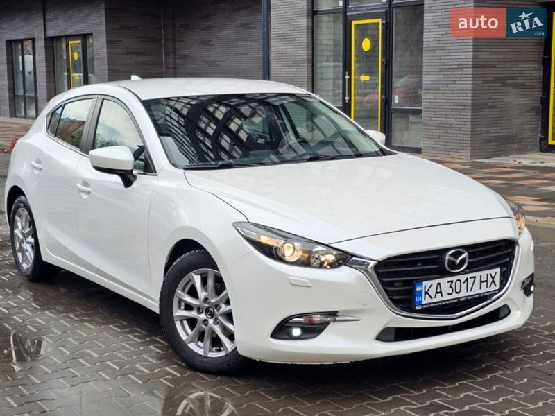 Хэтчбек Mazda 3 2017 в Киеве