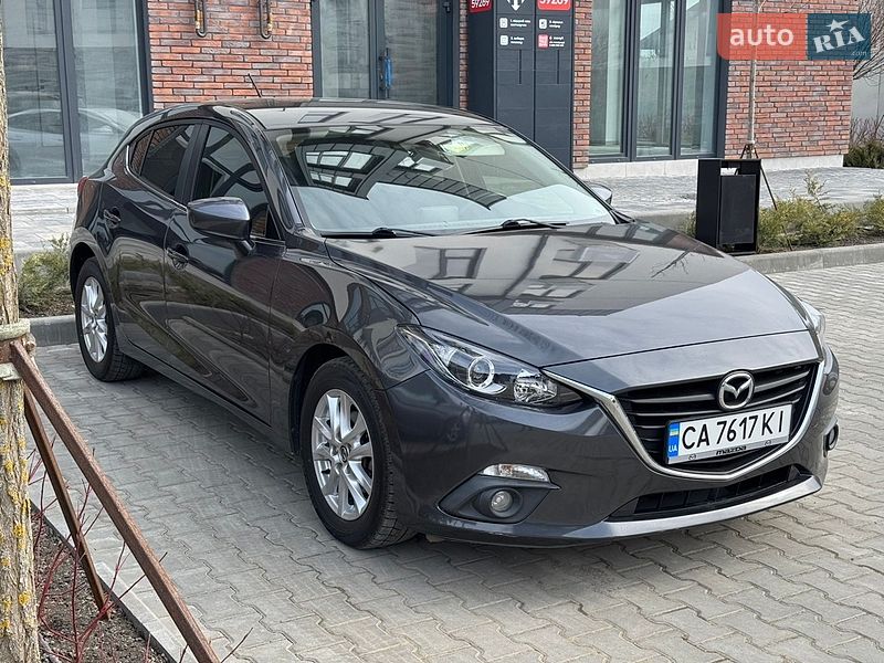 Хэтчбек Mazda 3 2015 в Умани Хэтчбек Mazda 3 2015 в Умани