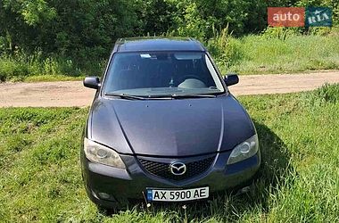 Седан Mazda 3 2006 в Чугуеве