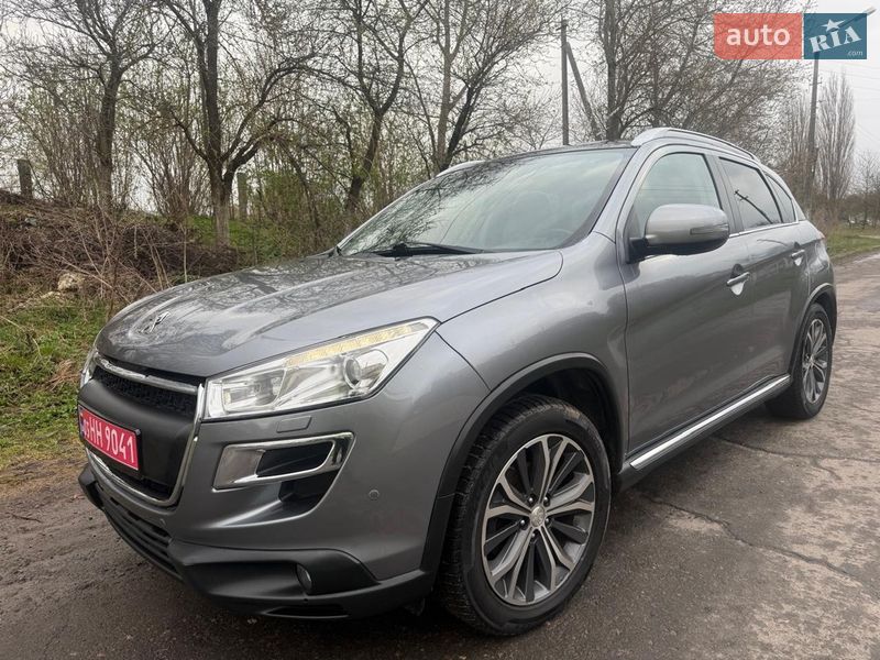 Позашляховик / Кросовер Peugeot 4008 2016 в Дубні