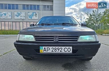 Седан Peugeot 405 1989 в Запоріжжі